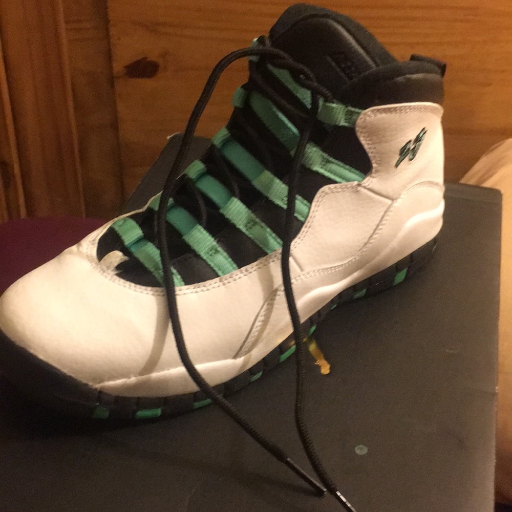 Air Jordan Retro 10 “Verde”